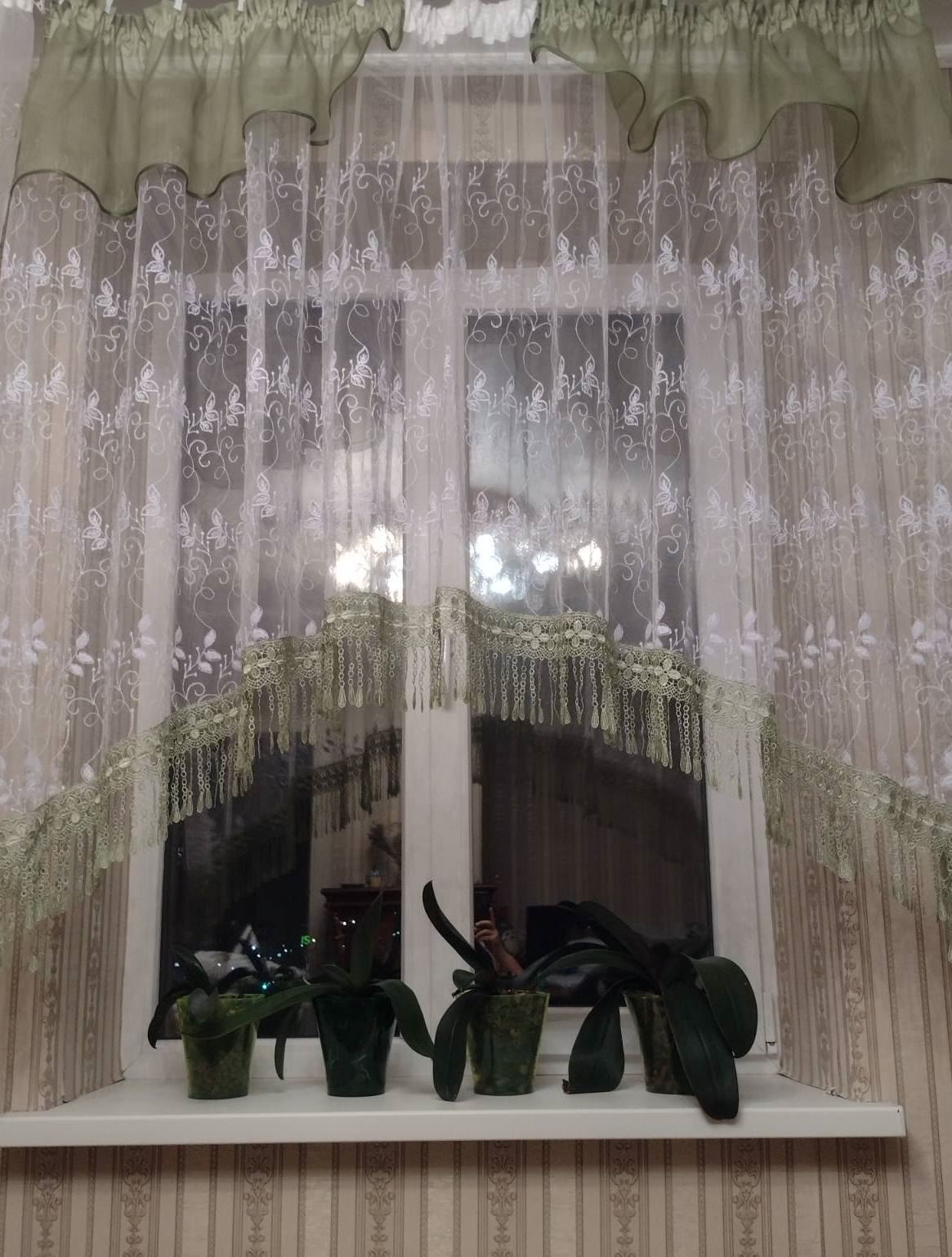 Кухонная Тюль Арочка "Маричка", верх - салатовые рюшки, кружево снизу,